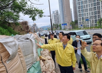 메인사진