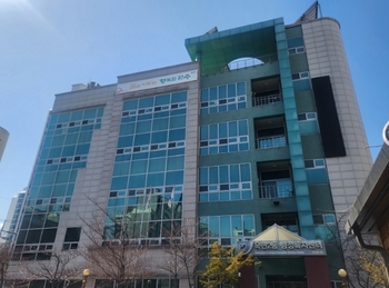 메인사진